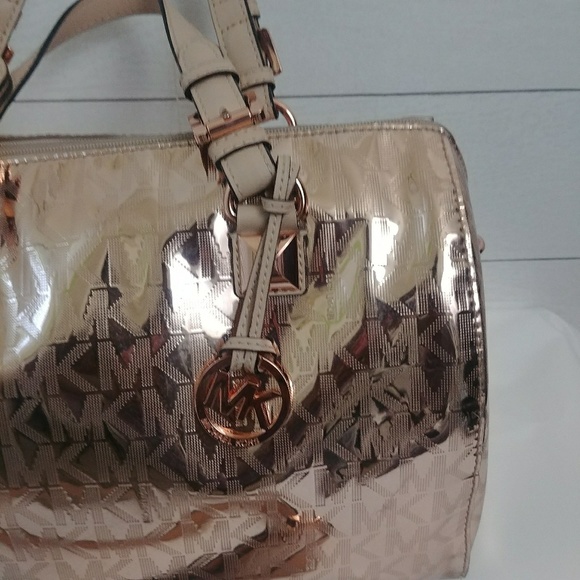 Michael Kors Jet Set Monogram Grayson Bag - Picture 2 of 7